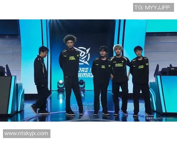 CSGO热议WE战队实力争议引发S15电竞圈广泛讨论与关注